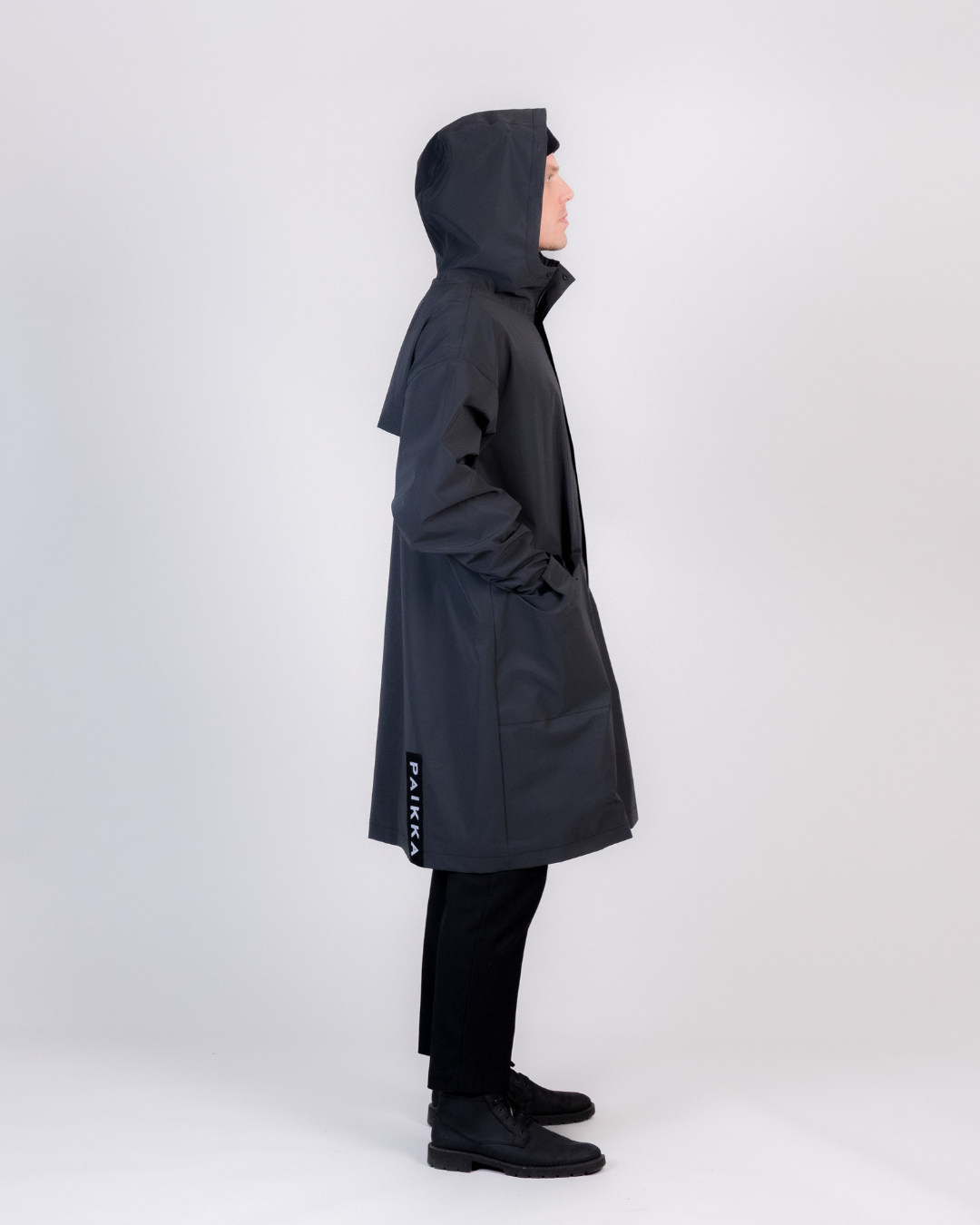 PAIKKA Human Regenmantel SADE Dark