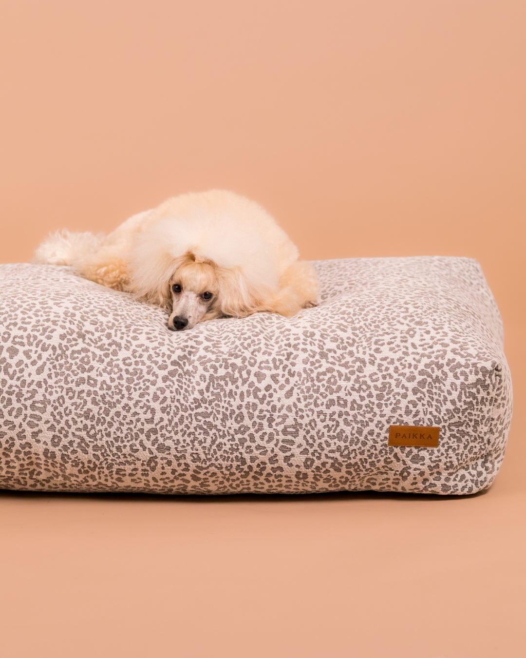 PAIKKA Bed Stone Leo