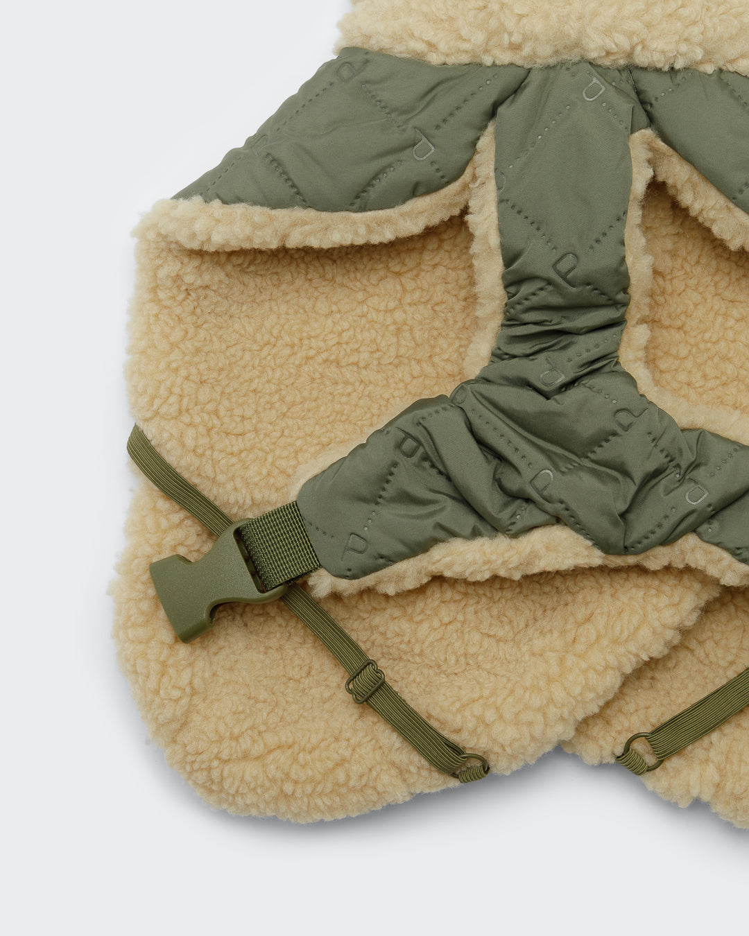 PAIKKA Quilted Sherpa Jacket Olive