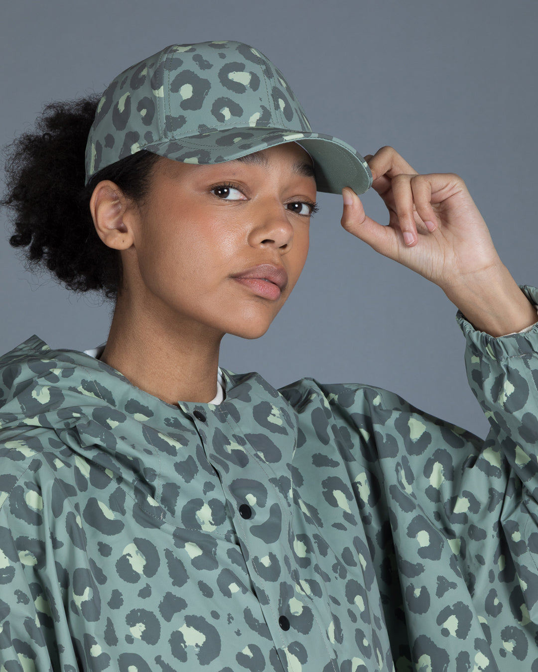 PAIKKA Visibility Cap Green Leo