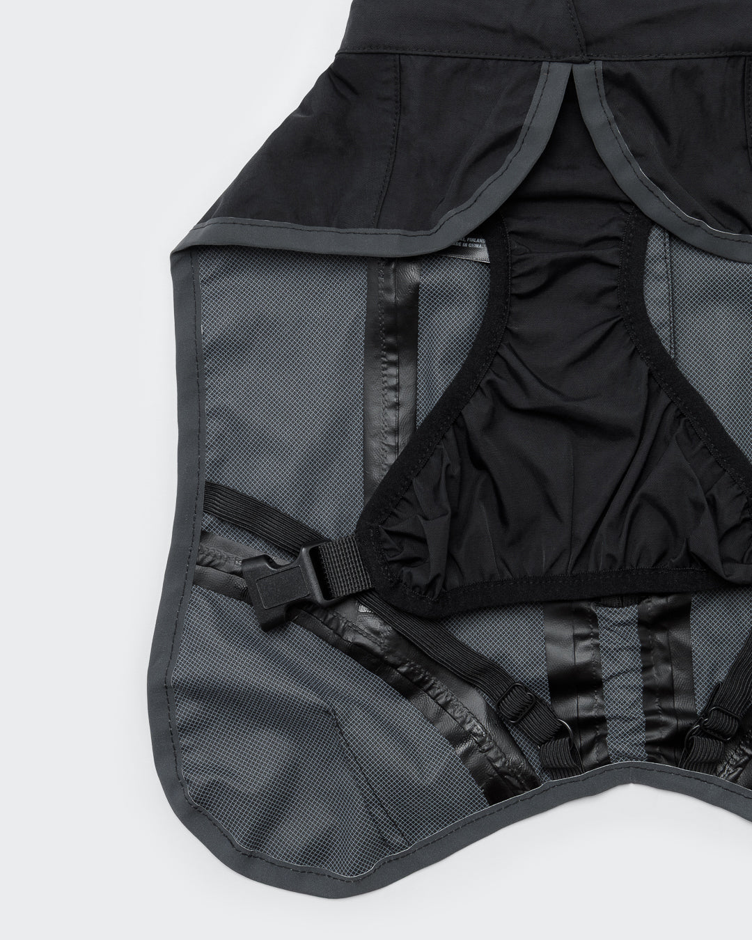 PAIKKA Recovery Raincoat Lite Black